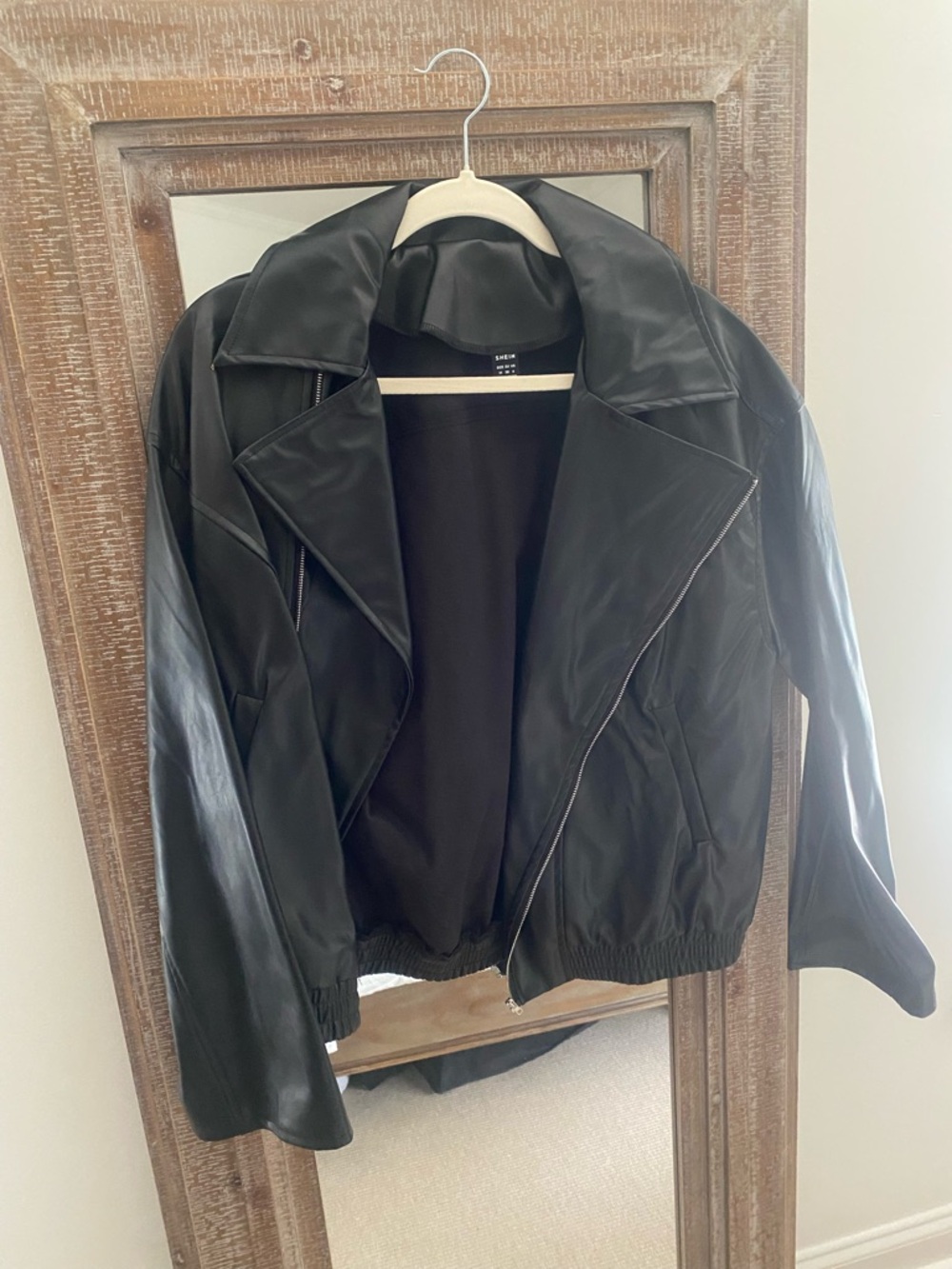 SHEIN Black Faux Leather Moto Jacket